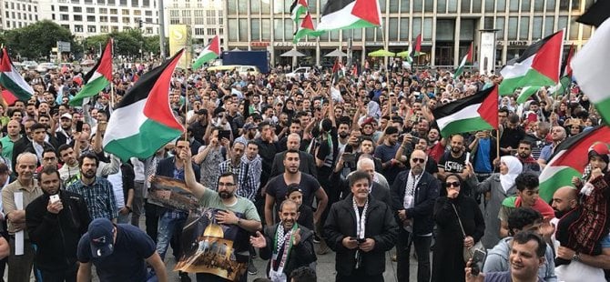 Almanya'da Mescid-i Aksa'ya destek gösterisi