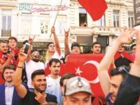 Erdoğan destekçileri yasak dinlemedi