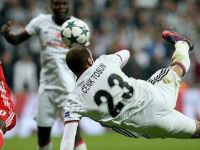 Yılın golü Cenk Tosun'dan