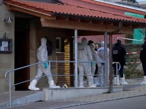 Almanya'da silahlı saldırı: 6 ölü