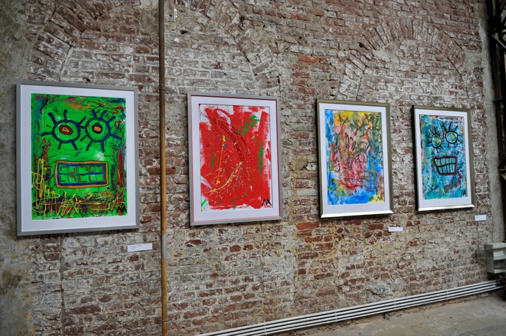 Köln kentinde yaşayan "Minik Picasso" resim sergisini açtı 11