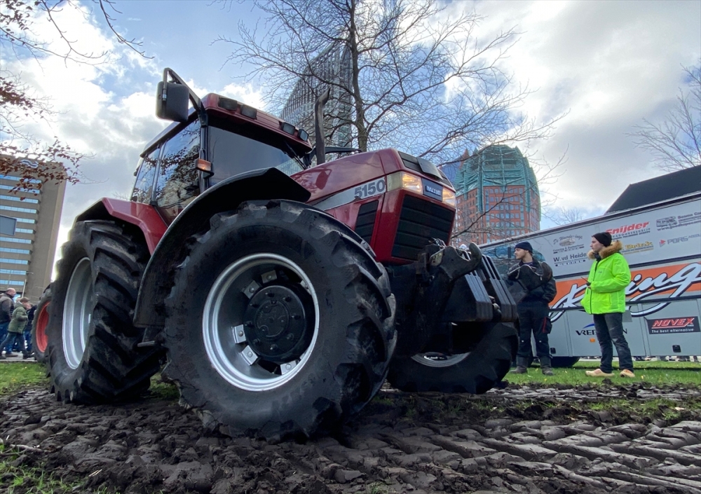 Hollanda'da çiftçiler hükümeti protesto etti 12