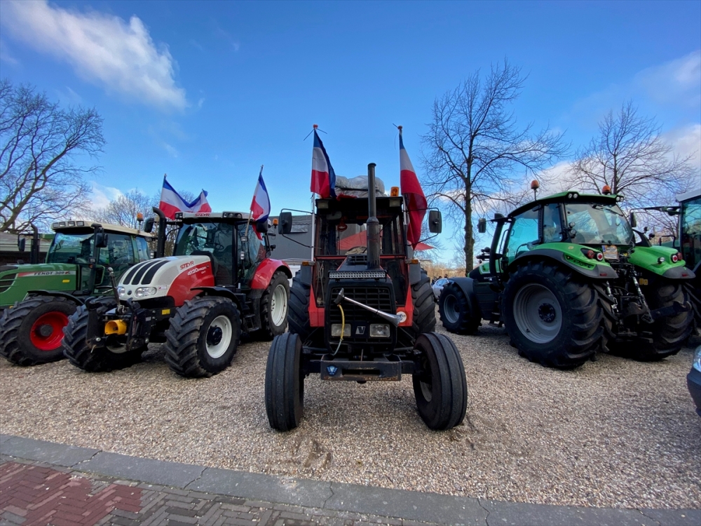 Hollanda'da çiftçiler hükümeti protesto etti 19