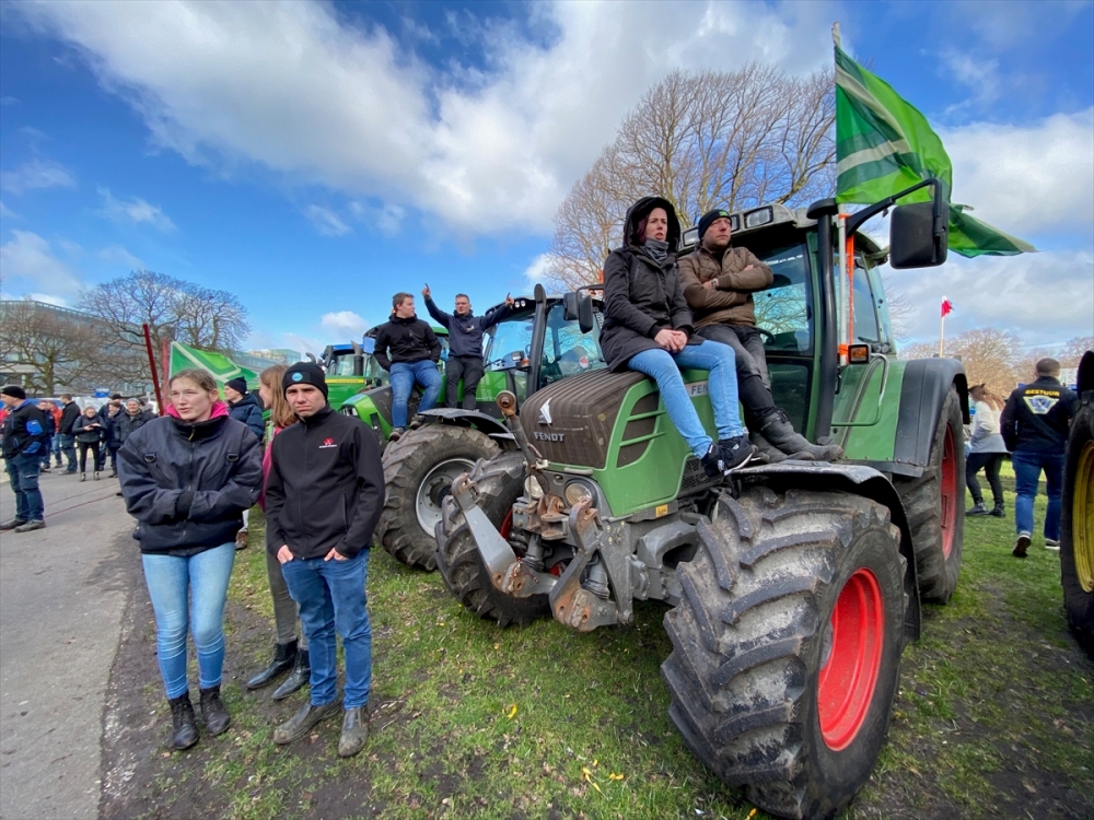 Hollanda'da çiftçiler hükümeti protesto etti 25