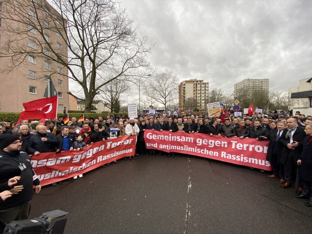 Hanau'da ırkçılık ve teröre karşı yürüyüş 19