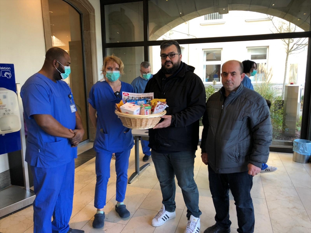 Almanya'daki Türklerden sağlıkçılara destek ziyareti 4