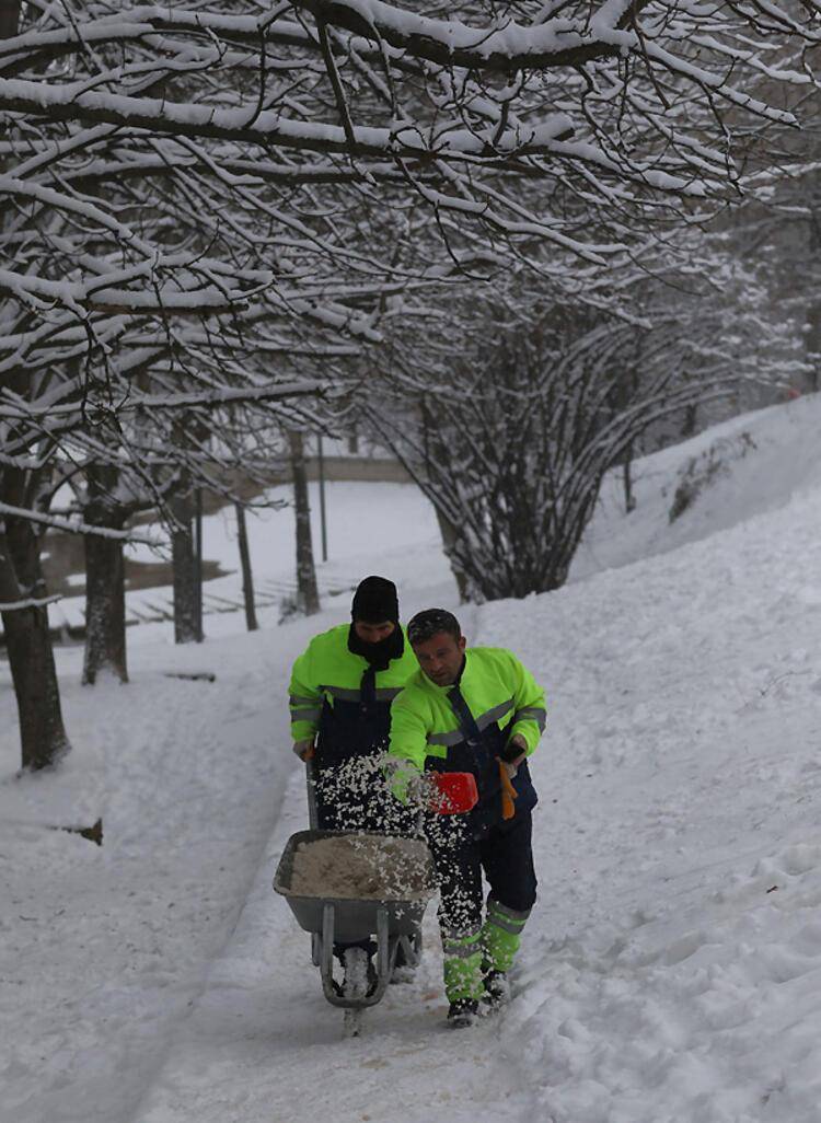 Dünya bu görüntülere mest oldu: Türkiye'den kar manzaraları 15