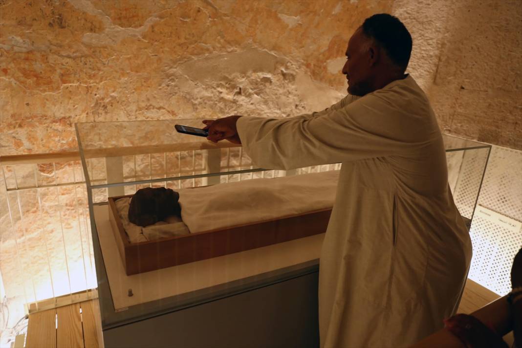 Mısır kıralı Tutankamon'a ait mezarın keşfedilişinin 100. yılı 4