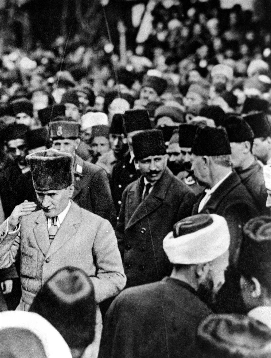 Büyük Önder Atatürk'ü anıyoruz 17
