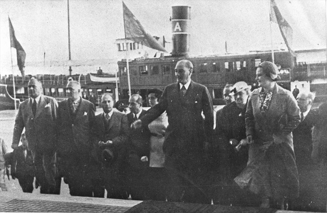 Büyük Önder Atatürk'ü anıyoruz 29
