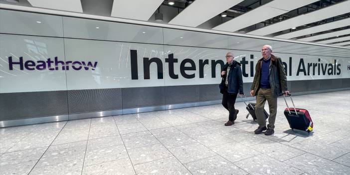 Londra'daki Heathrow Havalimanı çalışanları Dünya Kupası öncesinde greve gitti