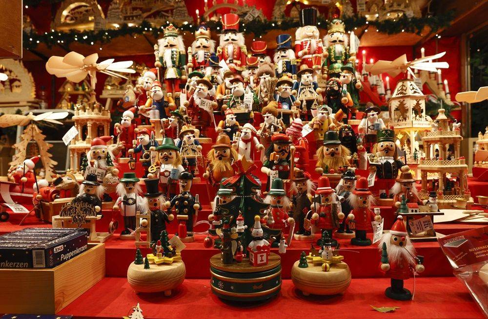 Almanya'da geleneksel Noel pazarları kuruldu 10