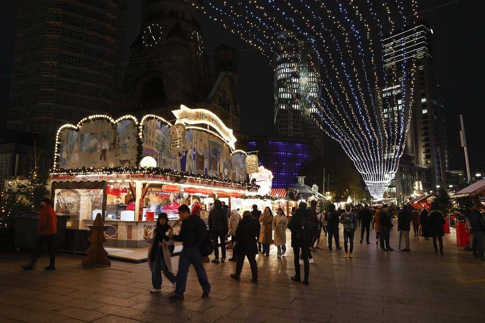 Almanya'da geleneksel Noel pazarları kuruldu 11