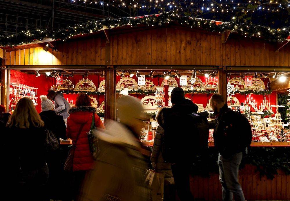 Almanya'da geleneksel Noel pazarları kuruldu 17