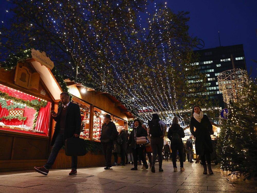 Almanya'da geleneksel Noel pazarları kuruldu 18