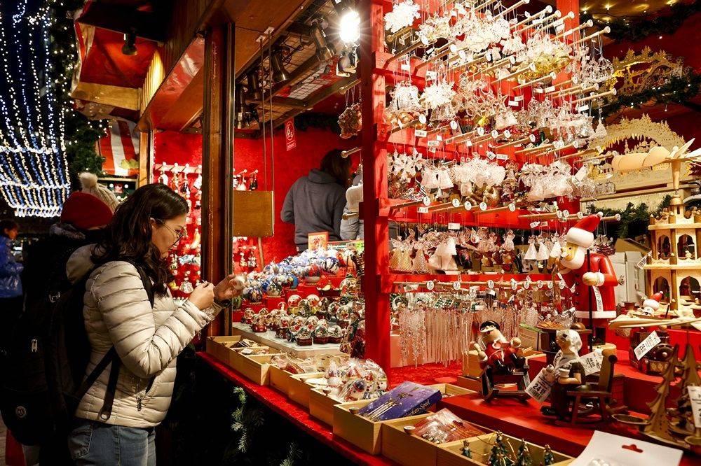 Almanya'da geleneksel Noel pazarları kuruldu 3
