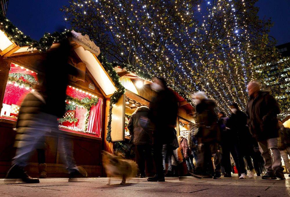 Almanya'da geleneksel Noel pazarları kuruldu 9