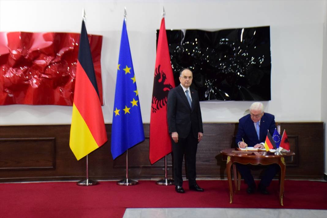 Almanya Cumhurbaşkanı Steinmeier, Arnavutluk'ta 9