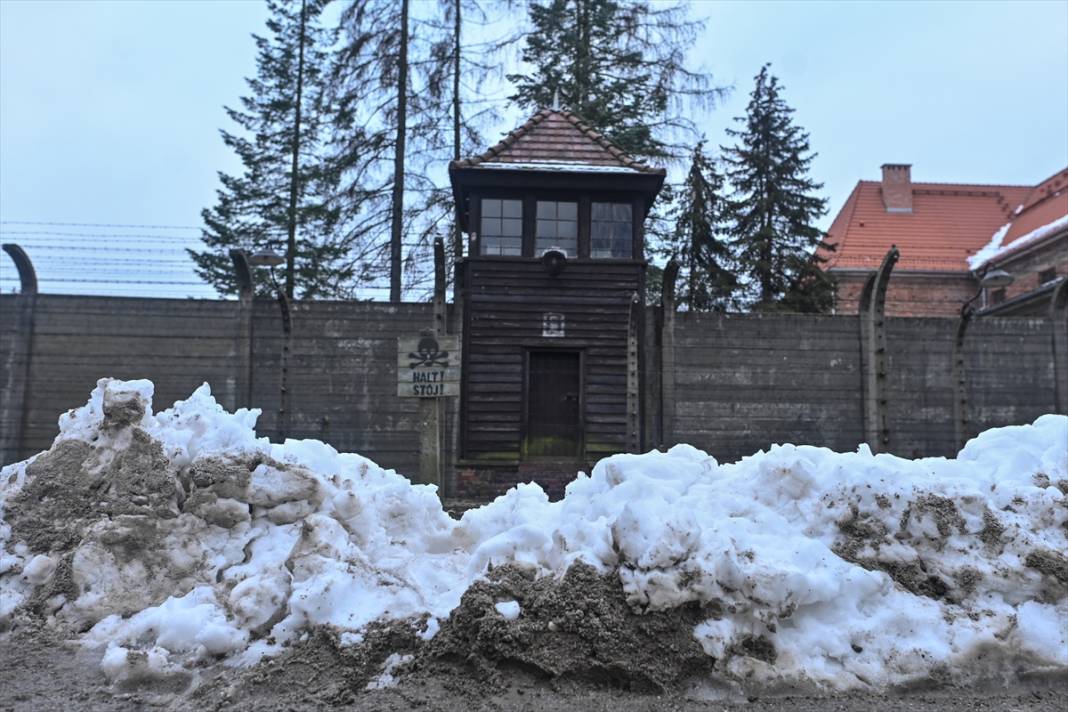 Polonya’da bulunan Auschwitz-Birkenau Nazi toplama kampı 10