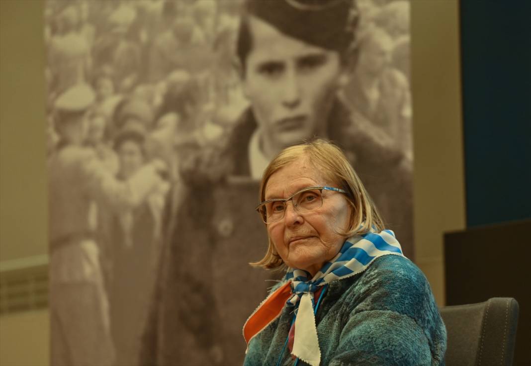 Auschwitz'de tutulanların kurtarılmasının 78. yıl dönümü 14