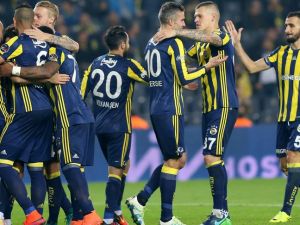 Fenerbahçe Kadıköy'de gol yağdırdı