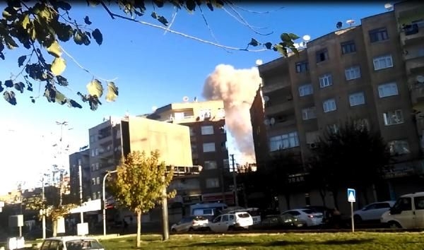 Diyarbakır'da patlama: 30 yaralı 10