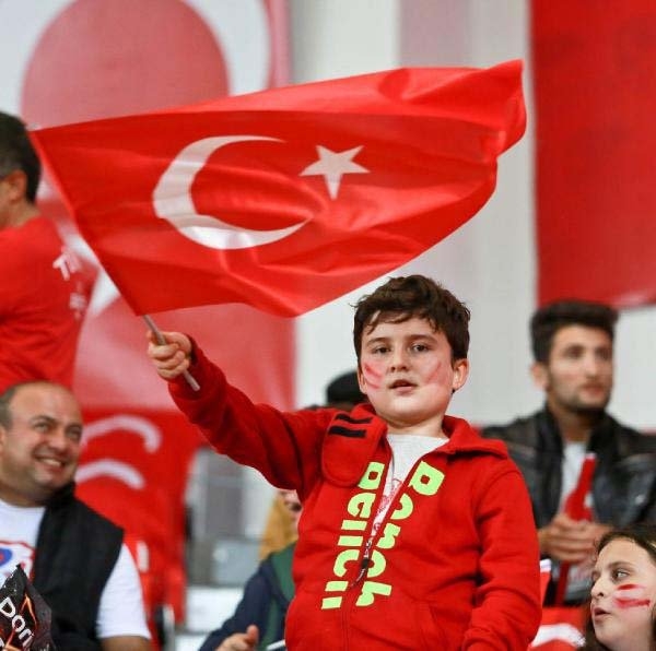 Türkiye-Kosova maçından kareler 15