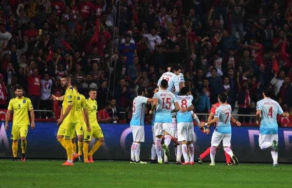 Türkiye-Kosova maçından kareler 4