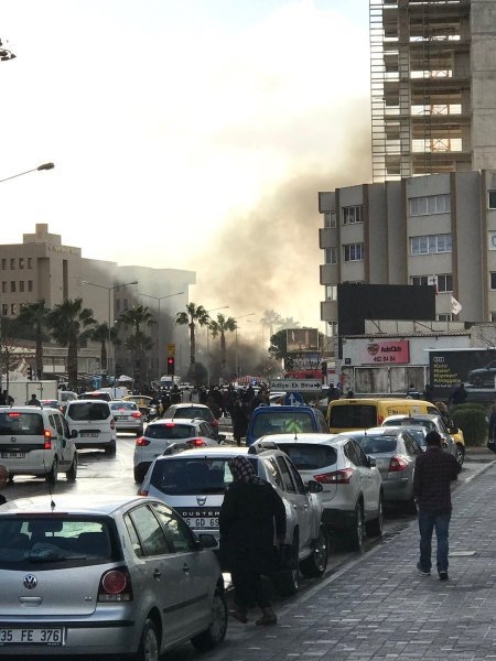 İzmir Adliyesi'nde terör saldırısı 27