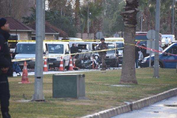 İzmir Adliyesi'nde terör saldırısı 33