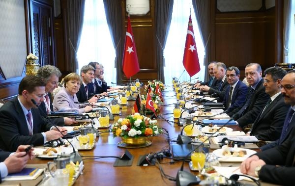Merkel'in Türkiye çıkarması 11