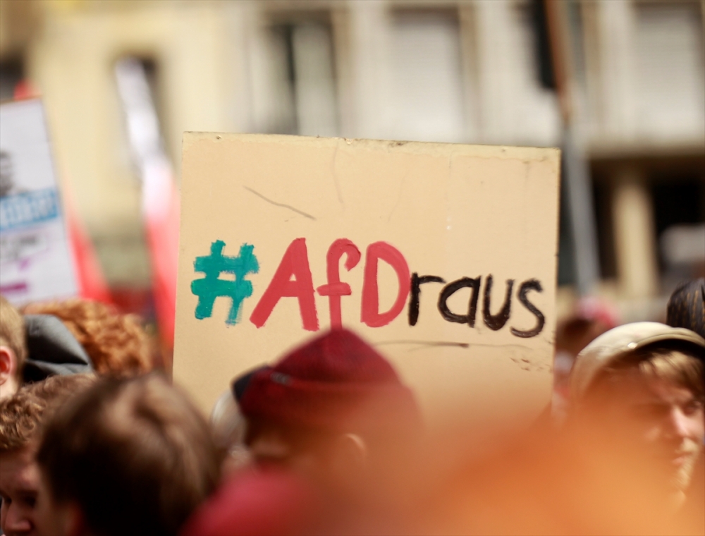 Köln'de on binler ırkçılığa #HAYIR dedi 10