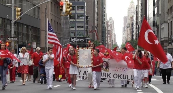 Türk Yürüyüşü'nde 'laiklik' vurgusu 4