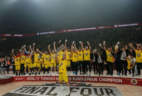 Fenerbahçe tarih yazdı 30