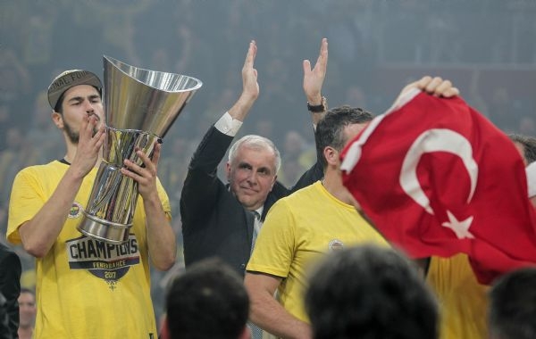 Fenerbahçe tarih yazdı 51
