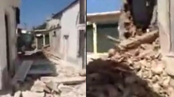 Deprem İzmir'de binaları ayırdı 4