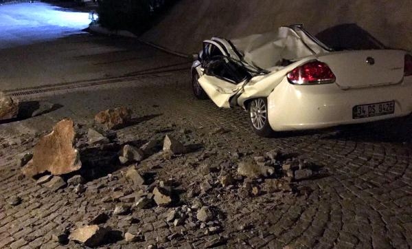 Bodrum'da depremin izleri sabah ortaya çıktı 33