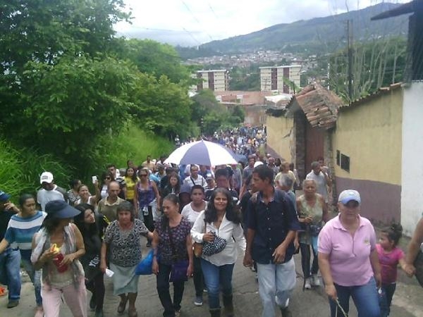 Venezuela'da kanlı seçim: 10 ölü 6