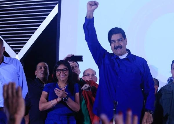 Venezuela'da kanlı seçim: 10 ölü 7