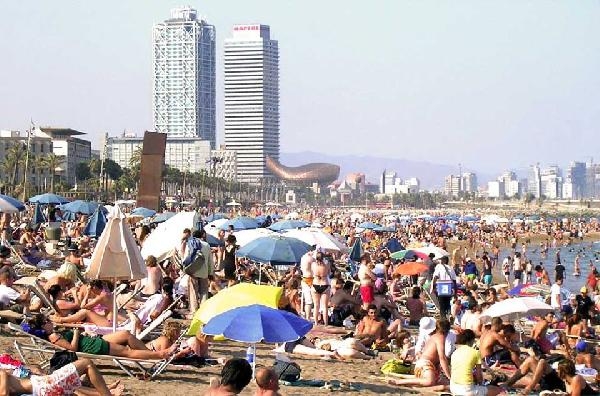 Barselona halkı, turizme karşı 11