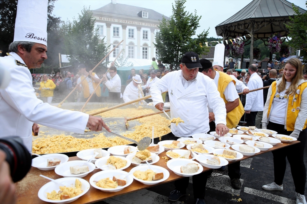 Dev omlet geleneği bozulmadı 11