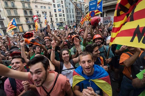 Katalonya’dan bağımsızlık hamlesi 7