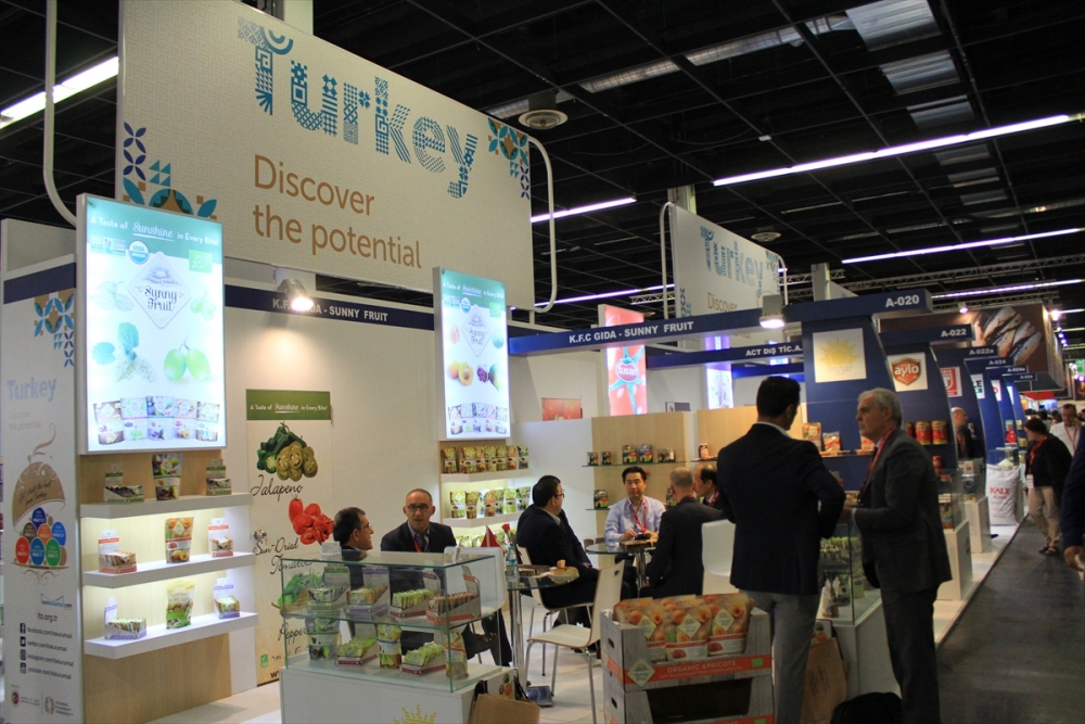 Anuga'da Türk firmaları ilgiden memnun 23