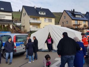 Almanya'da Türk aile evlerinde ölü bulundu