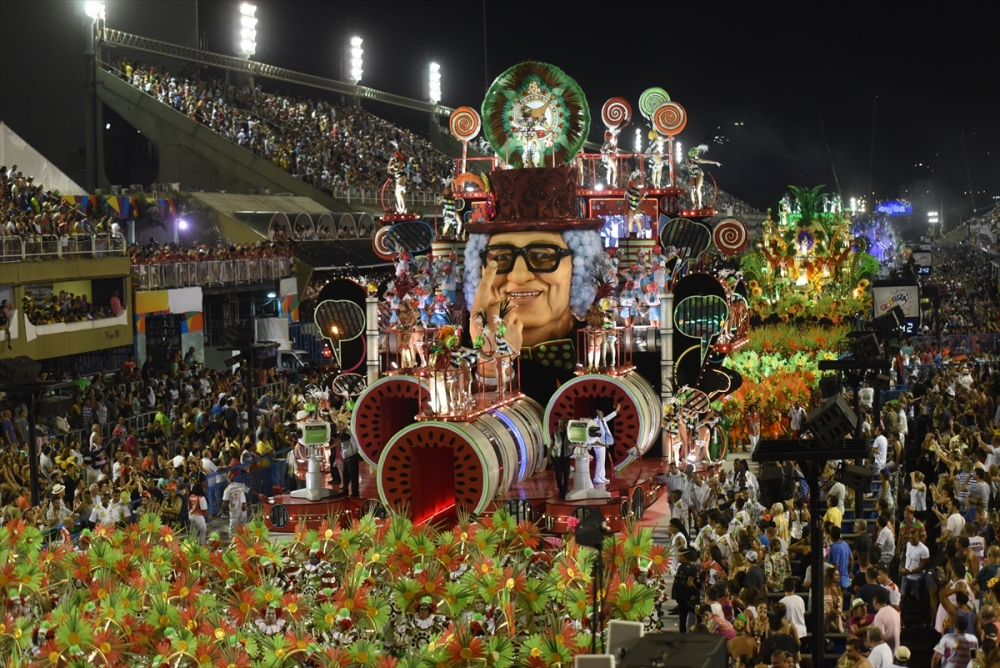 Rio Karnavalı'ndan renkli kareler 45