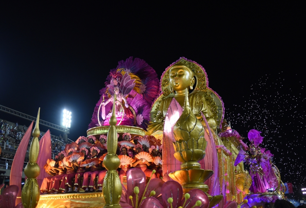 Rio Karnavalı'ndan renkli kareler 50