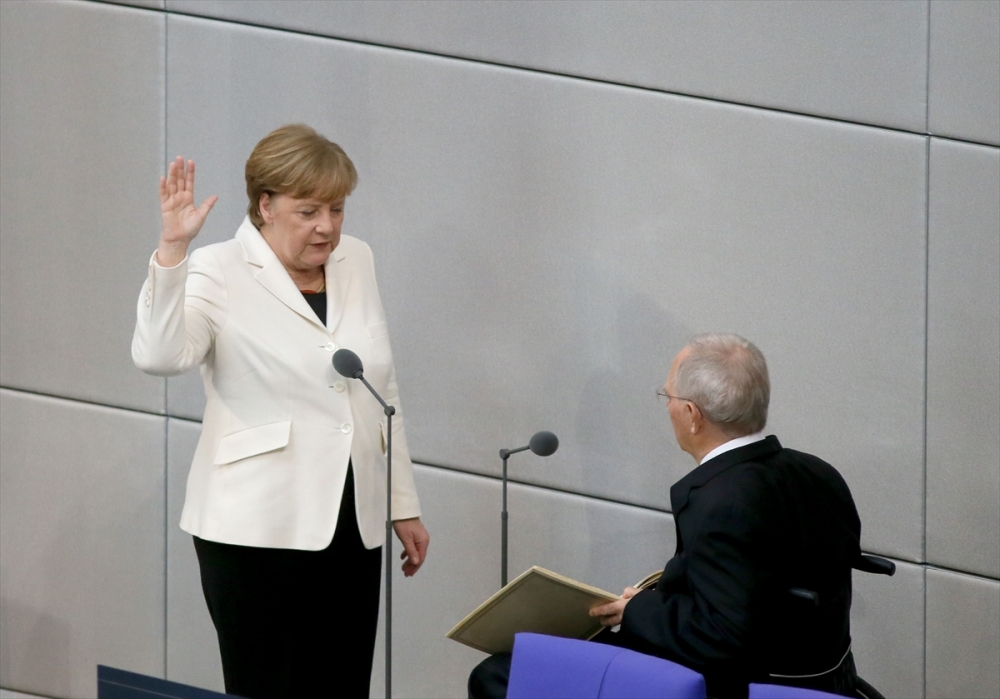 Merkel yemin etti 7