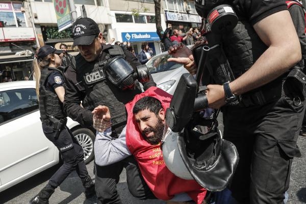 Beşiktaş'ta polis müdahalesi 7