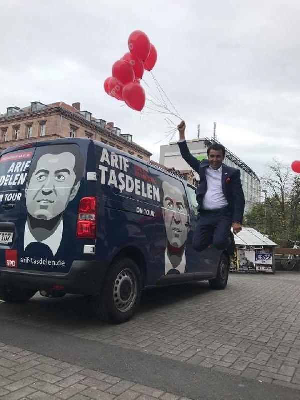 Türk adayları seçim heyacanı sardı 10