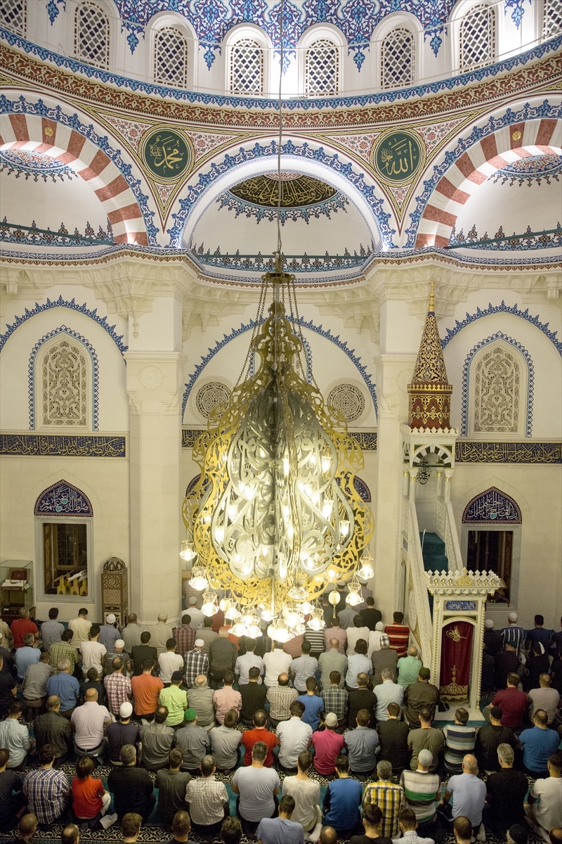 Berlin Şehitlik Camii'nde ramazan coşkusu 6